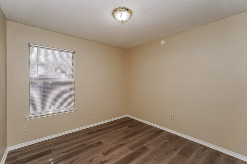 2,050/Mo, 4001 Periwinkle Dr Fort Worth, TX 76137 Bedroom View