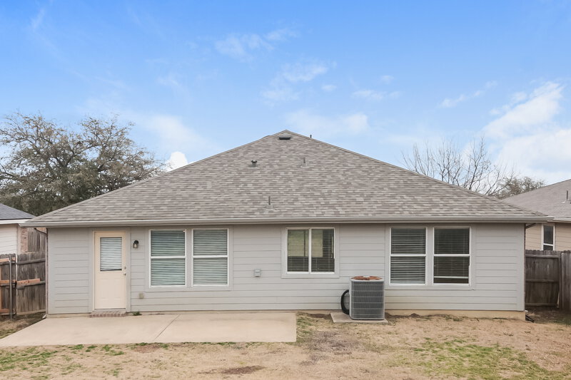1,695/Mo, 822 Sycamore St Anna, TX 75409 Rear View