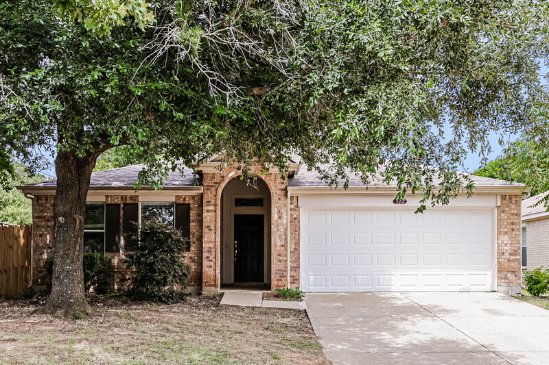 1,880/Mo, 322 Oakhurst Dr Seagoville, TX 75159 External View