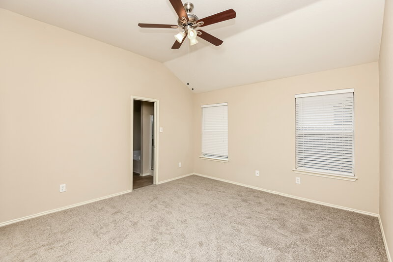 2,545/Mo, 729 Deloach Dr Cedar Hill, TX 75104 Main Bedroom View