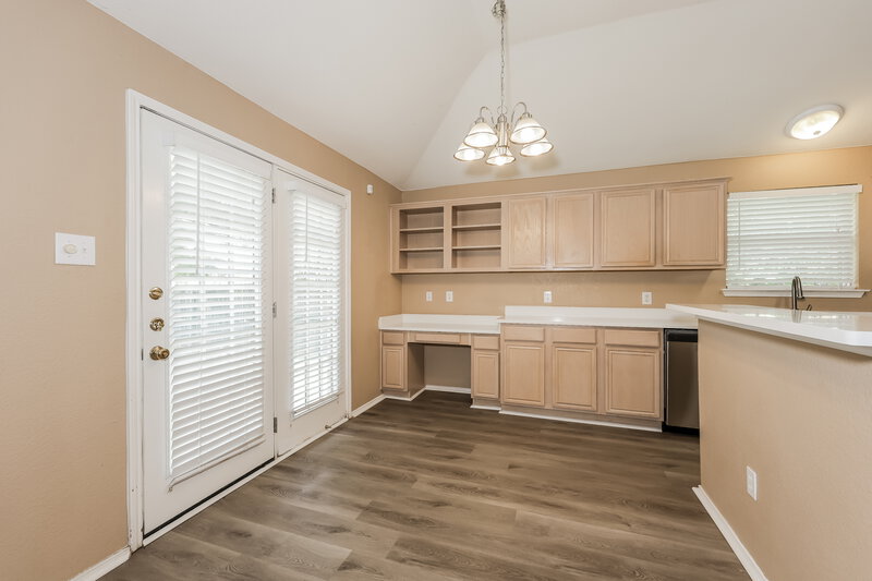 2,059/Mo, 1033 Weaver St Cedar Hill, TX 75104 Dining Room View 2