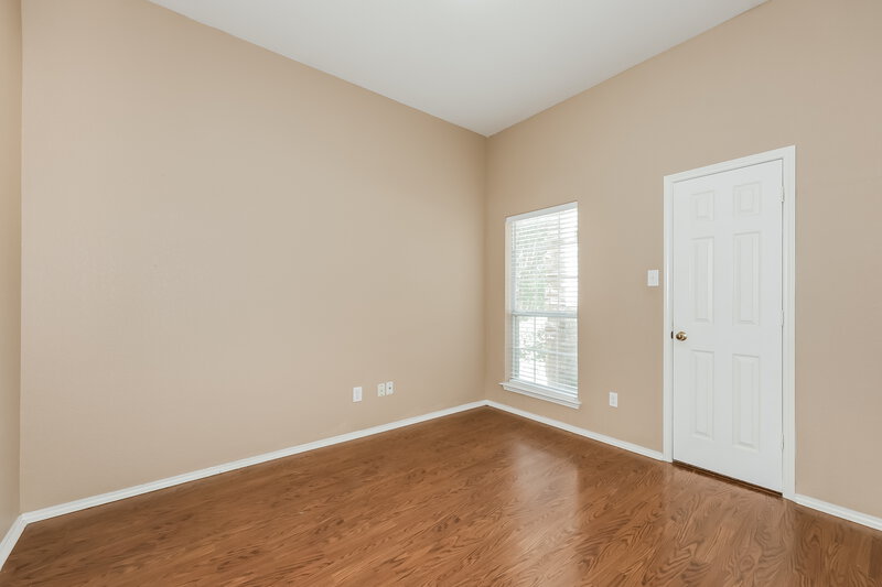 2,059/Mo, 1033 Weaver St Cedar Hill, TX 75104 Bedroom View