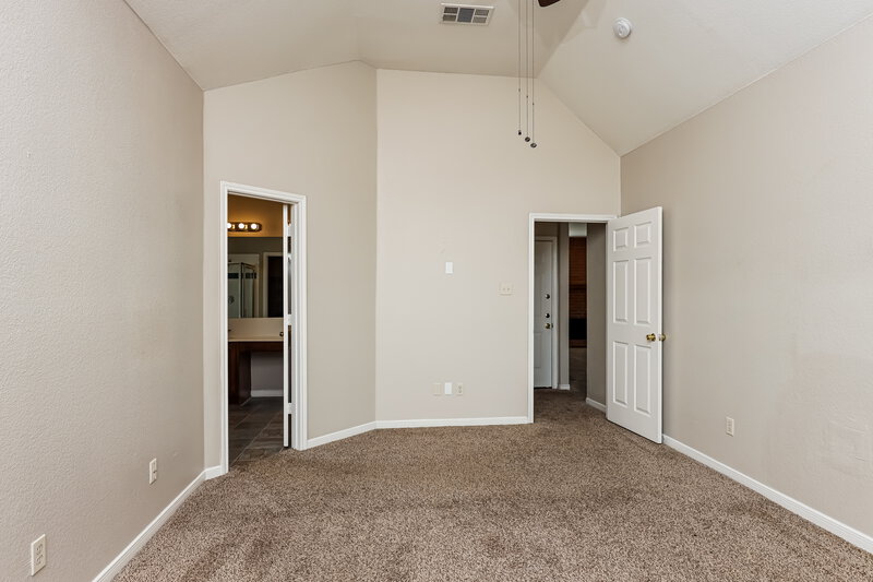 2,625/Mo, 2029 Austin Dr Mesquite, TX 75181 Main Bedroom View 2