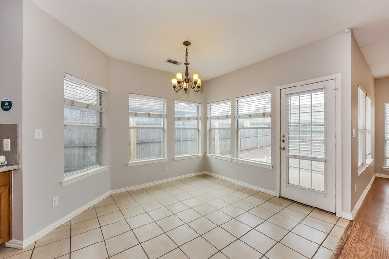 2,310/Mo, 3512 Wessex Ct Denton, TX 76210 Dining Room View