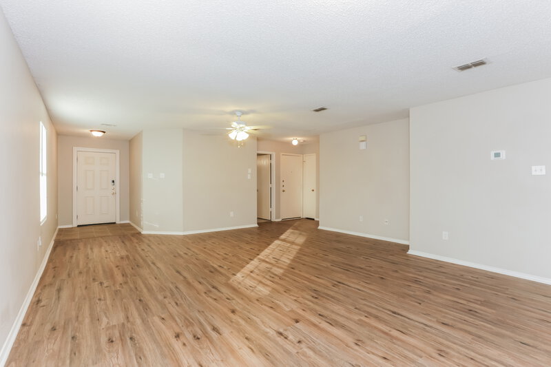 2,055/Mo, 918 Anvil Creek Dr Arlington, TX 76001 Dining Room View