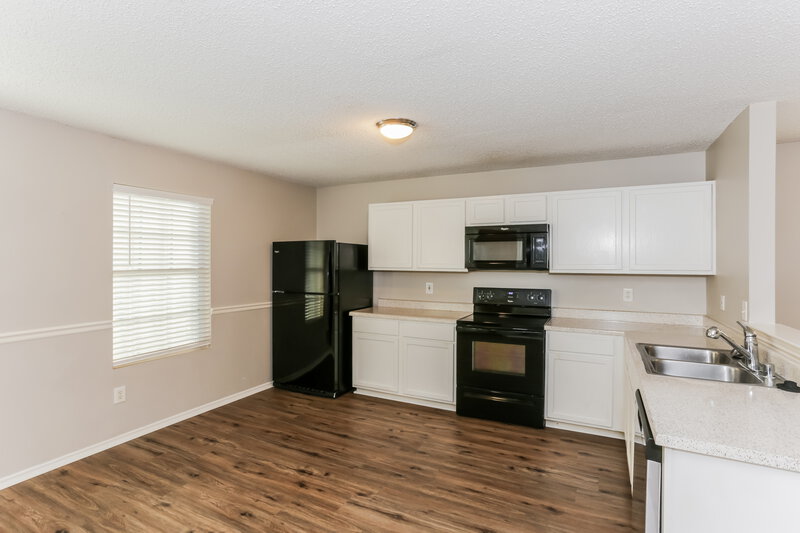 2,055/Mo, 918 Anvil Creek Dr Arlington, TX 76001 Kitchen View