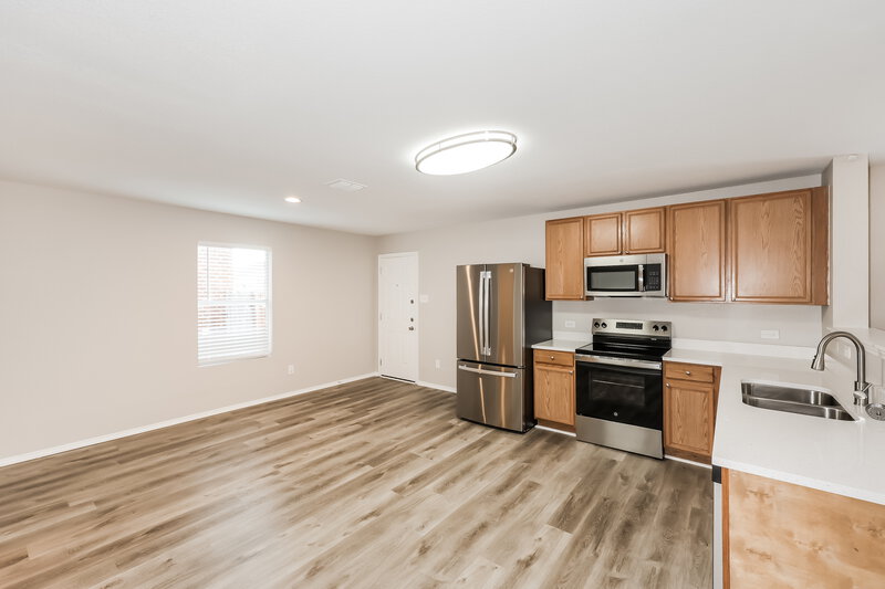 2,200/Mo, 1164 Browntop St Crowley, TX 76036 Kitchen View