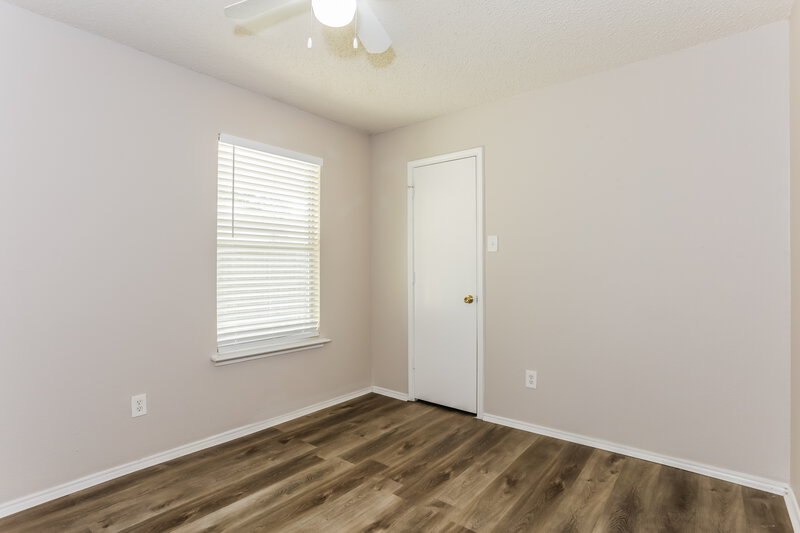 1,875/Mo, 617 Sawyer Dr Saginaw, TX 76179 Bedroom View