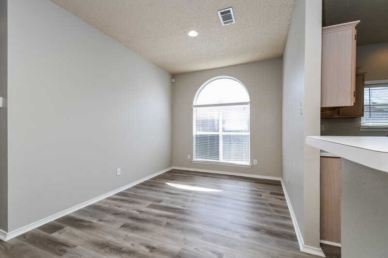 2,530/Mo, 1008 Havenbrook Dr Arlington, TX 76001 Dining Room View