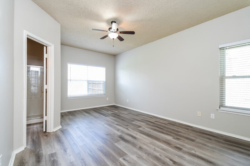 2,530/Mo, 1008 Havenbrook Dr Arlington, TX 76001 Main Bedroom View