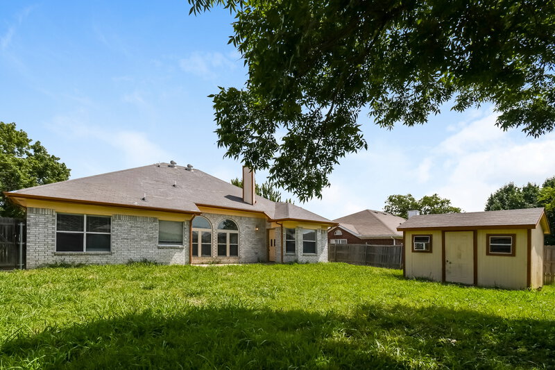 2,530/Mo, 1008 Havenbrook Dr Arlington, TX 76001 Rear View