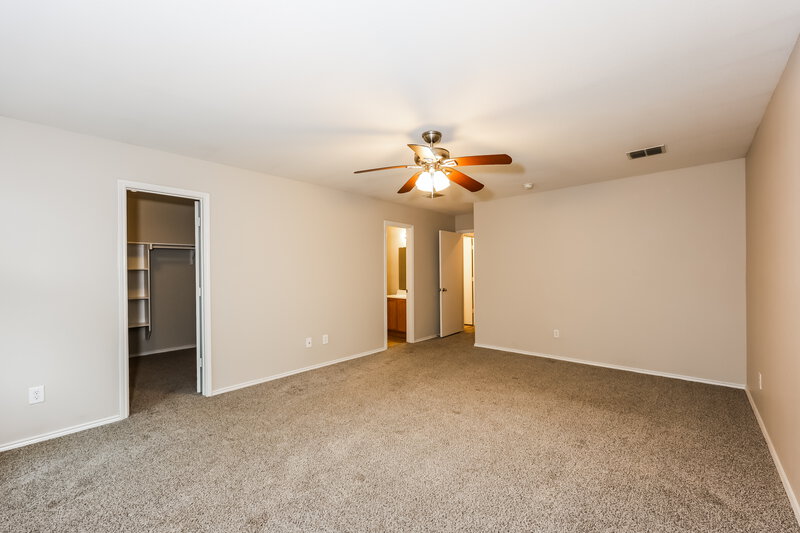 1,730/Mo, 1304 Castle Ridge Rd Fort Worth, TX 76140 Main Bedroom View 2