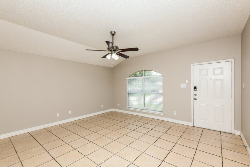 1,965/Mo, 10228 Winkler Dr Fort Worth, TX 76108 Living Room View