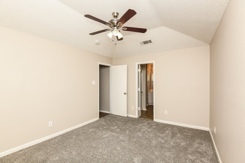 1,965/Mo, 10228 Winkler Dr Fort Worth, TX 76108 Main Bedroom View