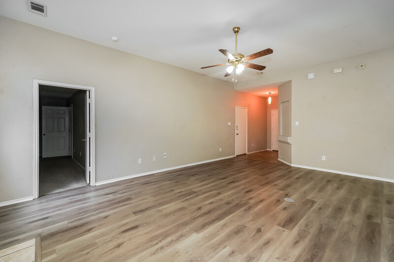 2,235/Mo, 4413 Corner Brook Ln Fort Worth, TX 76123 Living Room View
