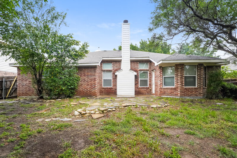 2,235/Mo, 4413 Corner Brook Ln Fort Worth, TX 76123 Rear View