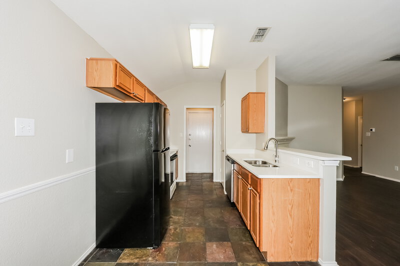 1,860/Mo, 2736 Cochran Way Fort Worth, TX 76108 Kitchen View