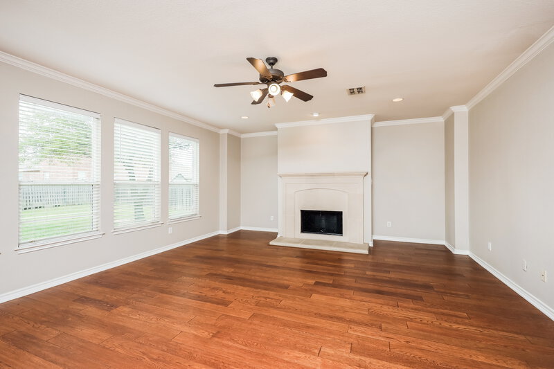 2,970/Mo, 1714 Rock Ridge Dr Cedar Hill, TX 75104 Living Room View
