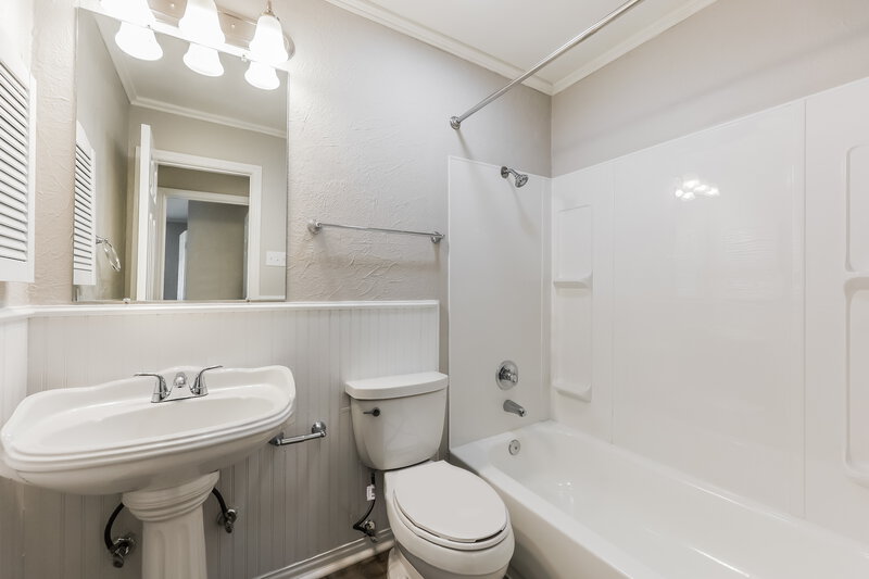 2,120/Mo, 6003 Cool Springs Dr Arlington, TX 76001 Misc View 11