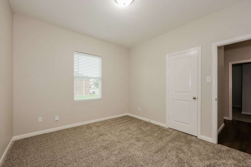2,125/Mo, 2305 Agate Glenn Heights, TX 75154 Bedroom View 2