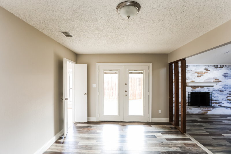2,410/Mo, 5303 Oak Springs Dr Arlington, TX 76016 Dining Room View