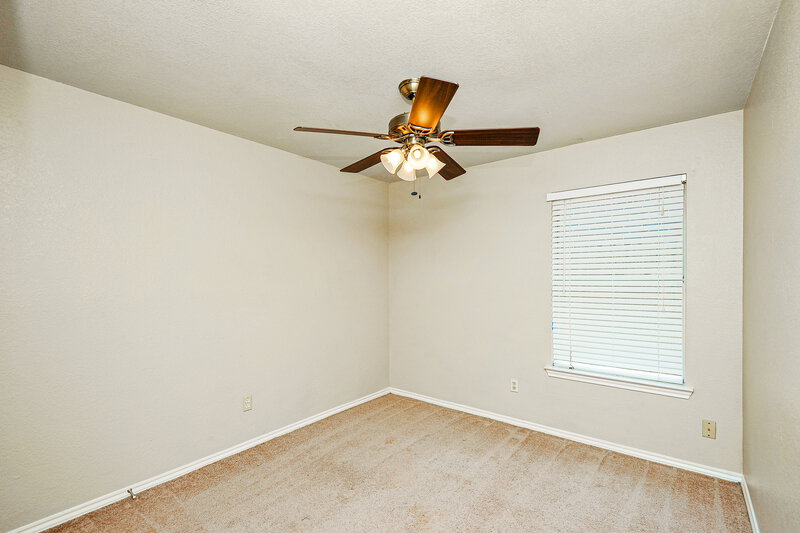 1,825/Mo, 840 Voltamp Dr Fort Worth, TX 76108 Bedroom View 2