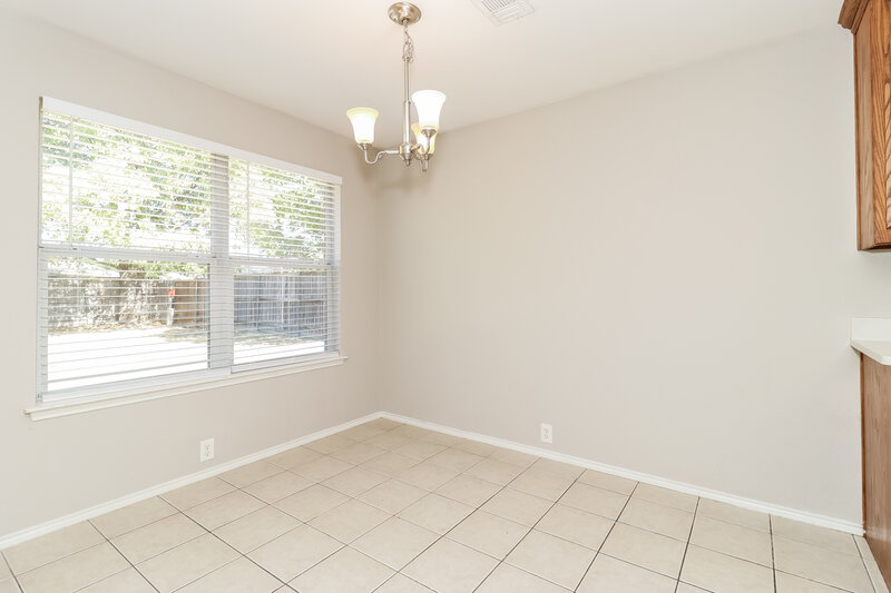 1,995/Mo, 801 Juno Ln Denton, TX 76209 Dining Room View