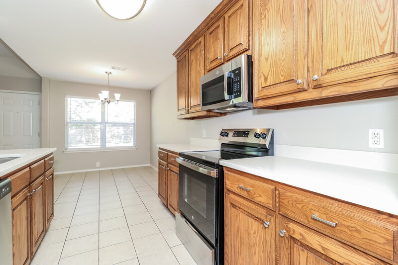 1,995/Mo, 801 Juno Ln Denton, TX 76209 Kitchen View 2