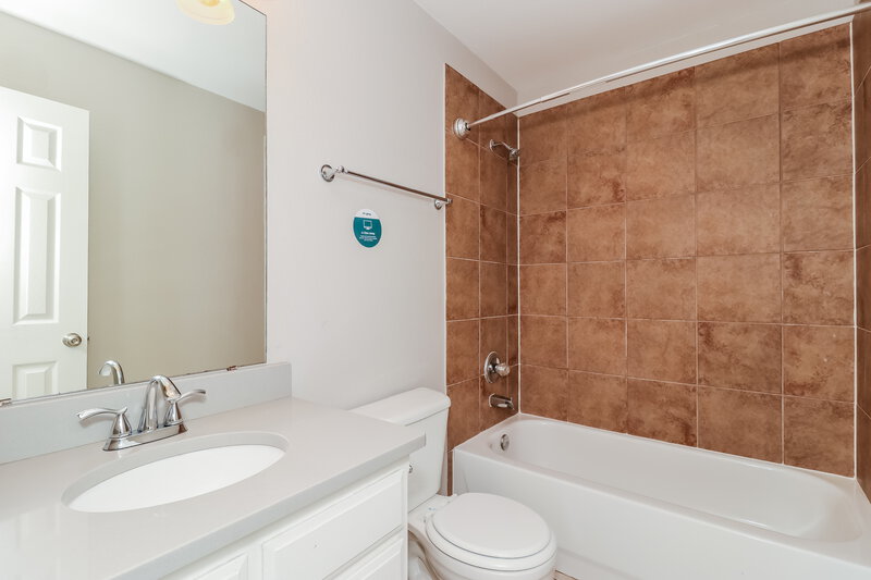 1,995/Mo, 801 Juno Ln Denton, TX 76209 Bathroom View