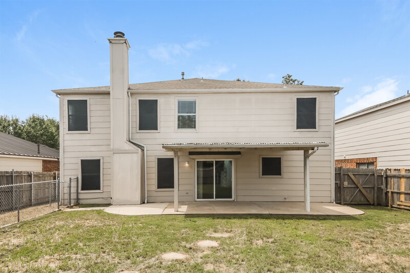 2,170/Mo, 1024 Springcreek Dr Denton, TX 76210 Rear View