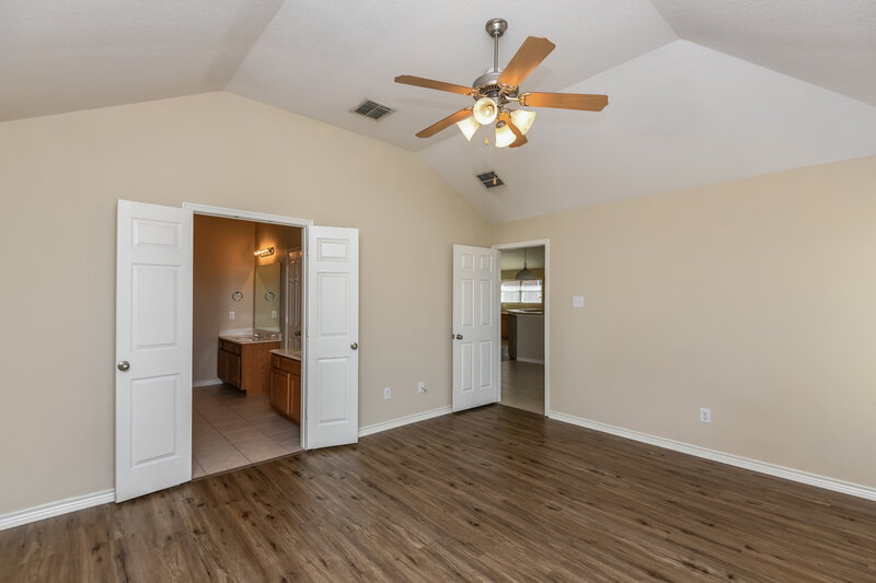 2,300/Mo, 3912 Big Thicket Dr Fort Worth, TX 76244 Main Bedroom View 2