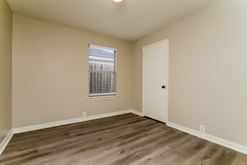 1,960/Mo, 1001 Springcreek Dr Denton, TX 76210 Bedroom View 2
