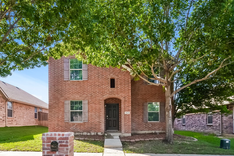 2,370/Mo, 3525 Camino Real Trl Denton, TX 76208 External View