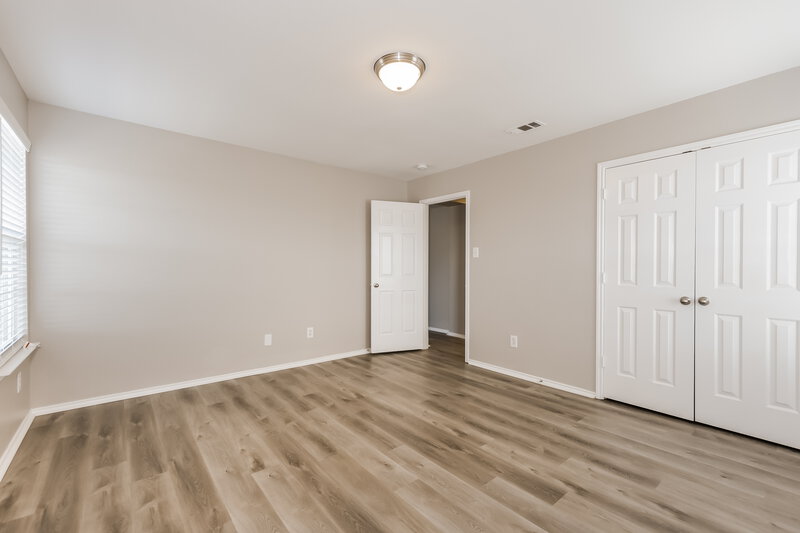 3,560/Mo, 5965 Harbor Glen Dr Dallas, TX 75249 Bedroom View