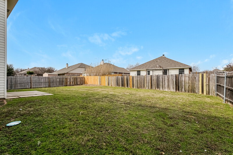 2,290/Mo, 1408 Erin Dr Burleson, TX 76028 Rear View