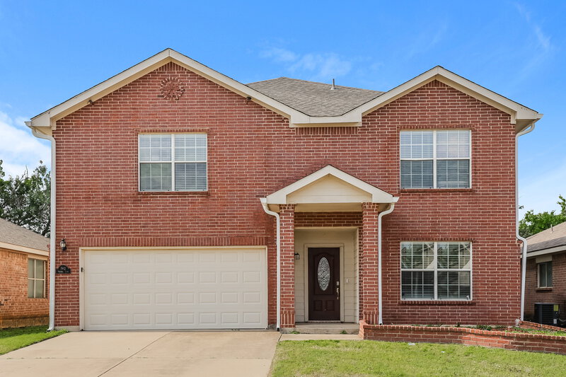 2,725/Mo, 7912 Whitney Ln Fort Worth, TX 76112 External View