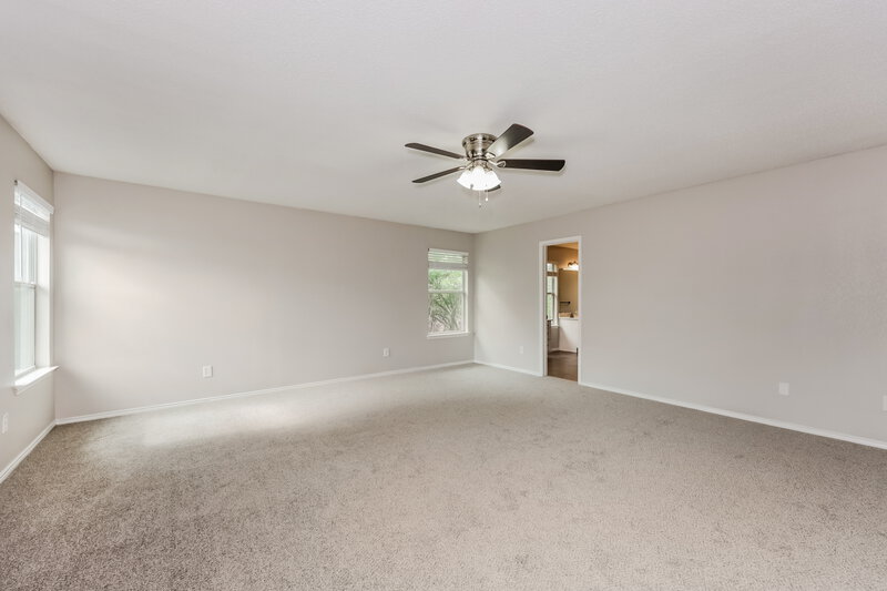 2,725/Mo, 7912 Whitney Ln Fort Worth, TX 76112 Main Bedroom View
