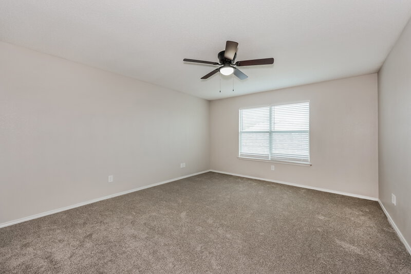 2,725/Mo, 7912 Whitney Ln Fort Worth, TX 76112 Bedroom View 2