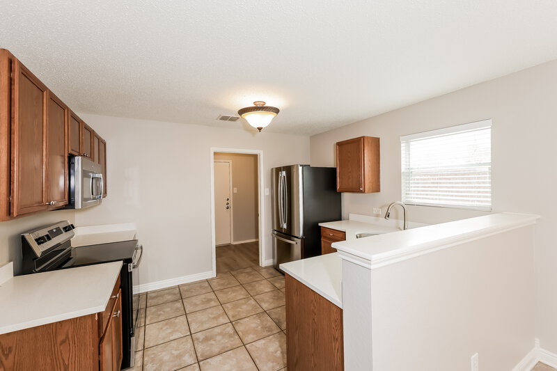 2,380/Mo, 4908 Waterford Dr Fort Worth, TX 76179 Kitchen View 2