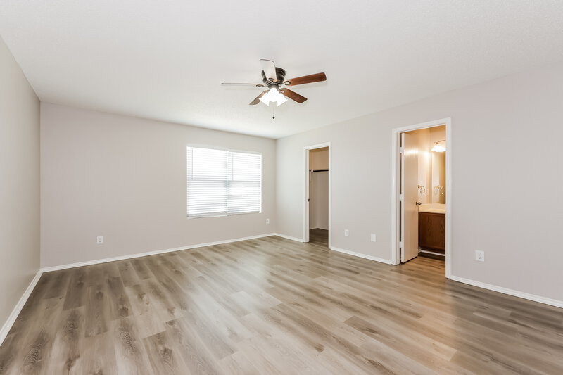 2,380/Mo, 4908 Waterford Dr Fort Worth, TX 76179 Main Bedroom View 2