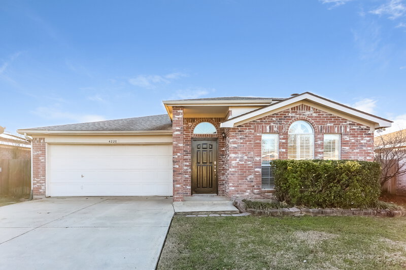 1,920/Mo, 4220 Fernleaf Dr Fort Worth, TX 76137 External View