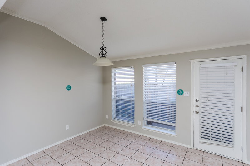 1,920/Mo, 4220 Fernleaf Dr Fort Worth, TX 76137 Living Room View