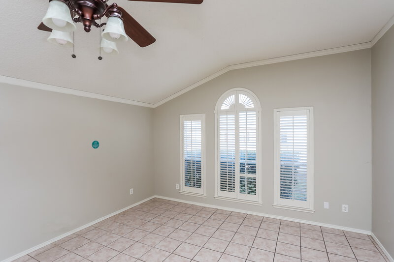 1,920/Mo, 4220 Fernleaf Dr Fort Worth, TX 76137 Living Room View 2