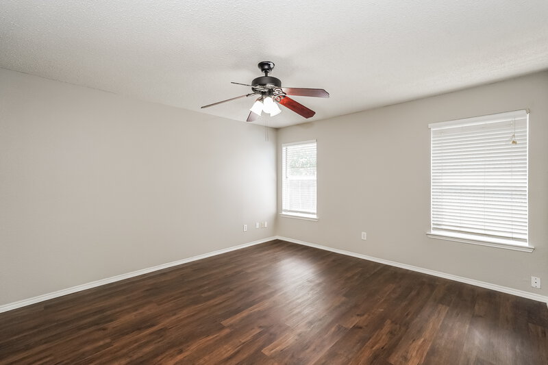 1,910/Mo, 4220 Fernleaf Dr Fort Worth, TX 76137 Main Bedroom View 2