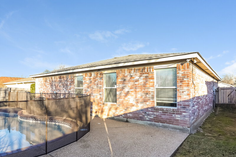 1,920/Mo, 4220 Fernleaf Dr Fort Worth, TX 76137 Rear View