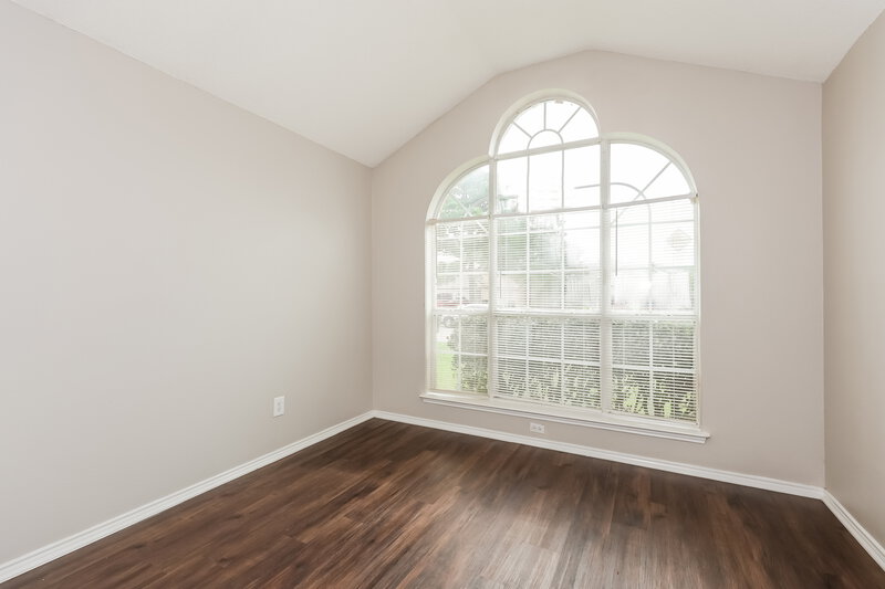 2,130/Mo, 824 Bentree Dr Fort Worth, TX 76120 Dining Room View 2