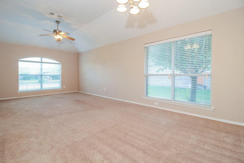 2,075/Mo, 310 O'Hara Anna, TX 75409 Living Room View