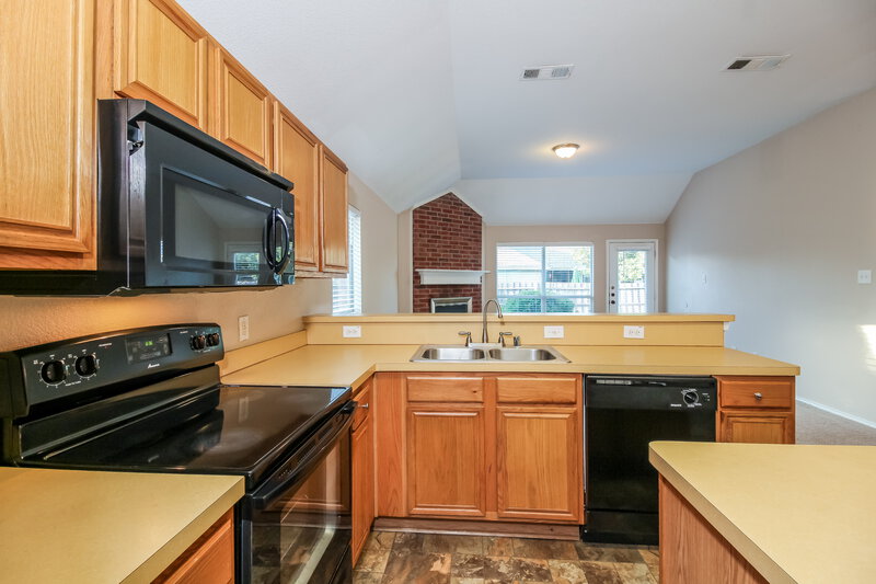 2,075/Mo, 310 O'Hara Anna, TX 75409 Kitchen View