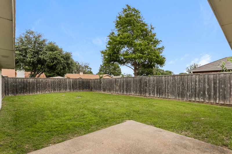 2,215/Mo, 1211 Old Knoll Dr Wylie, TX 75098 Rear View