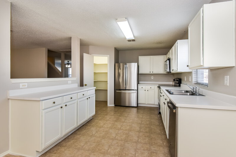 2,870/Mo, 1413 Quail Meadow Dr Wylie, TX 75098 Kitchen View